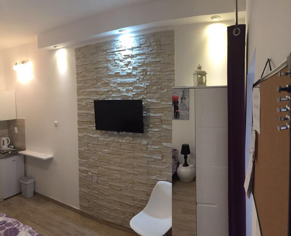 Studio Apartment Legcevic Kaštela Extérieur photo