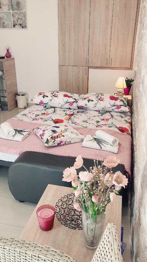 Studio Apartment Legcevic Kaštela Extérieur photo